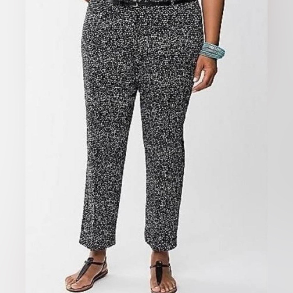 New Lane Bryant high-rise black and white slim ankle pants with stretch sz14